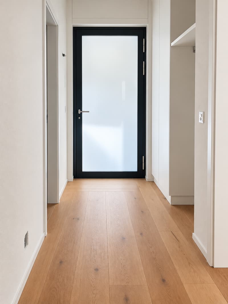 neue und moderne 3.5-Zimmer-Dachgeschosswohnung mit Aussicht ins Grüne (7)