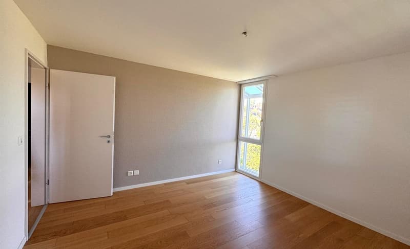 Neu saniertes 6.5-Zimmer-Einfamilienhaus mit Studiowohnung (7)