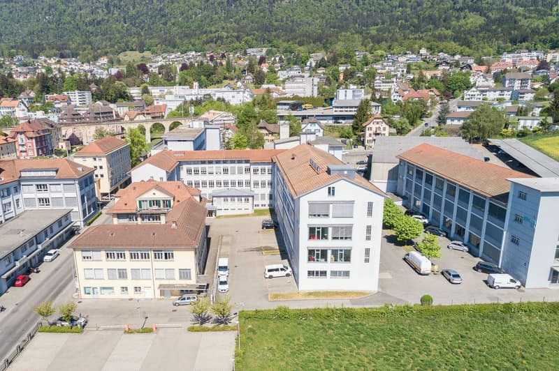 Officina spaziosa in affitto a Grenchen (2)