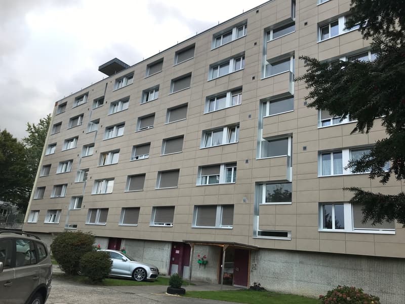 Helle 2.5-Zimmer-Wohnung mit Balkon in Brügg – ab sofort verfügbar! (8)