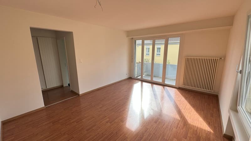 Renovierte 3.5-Zimmerwohnung an ruhiger Lage (3)