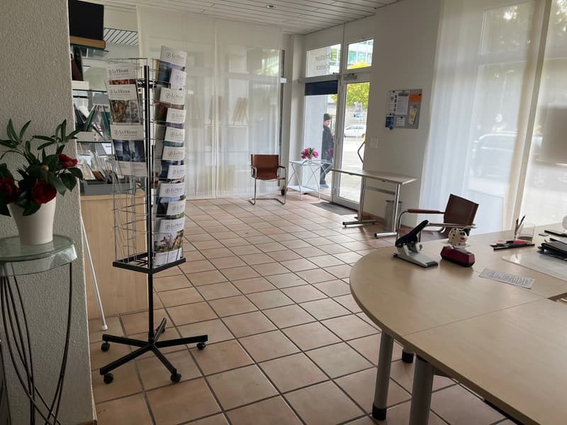 Vielseitiges Ladenlokal an zentraler Lage in Biel (3)