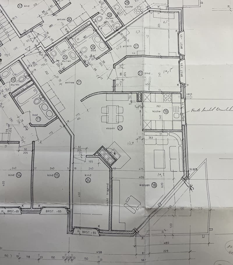 Charmante 4.5-Zimmerwohnung nahe Zihl zum Mieten (16)