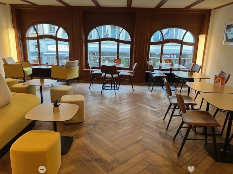 Charmantes Café Lokal an der Marktgasse 16/18 in Biel (5)
