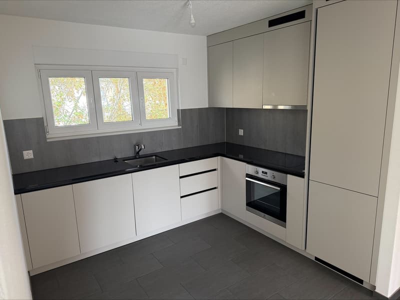 Attraktive 3½-Zimmer-Wohnung mit Balkon an ruhiger Lage in Grenchen (5)