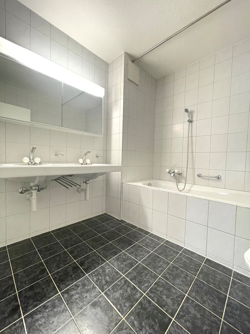 Attraktive 3.5-Zimmer-Duplex-Wohnung (6)