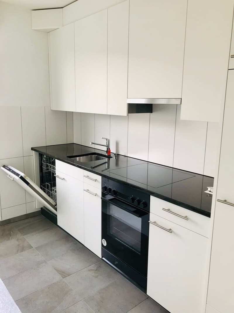 3.5-Zimmerwohnung mit Balkon in Brügg (1)