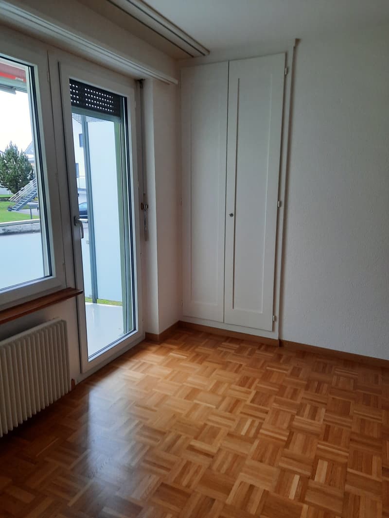Lengnau - Wohnen im Grünen an ruhiger Lage (9)