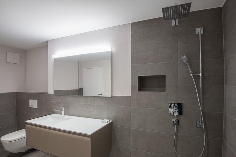 2,5-Zimmerwohnung mit Premium Leistungen und Klimaanlage (5)