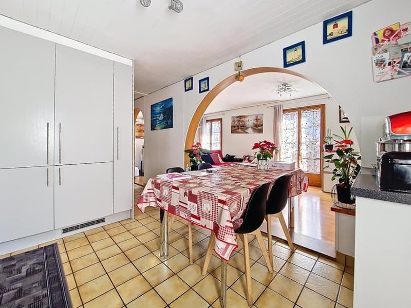 Fully, charmante maison de 5.5 pièces de 160 m2 avec garage et places de parc (7)