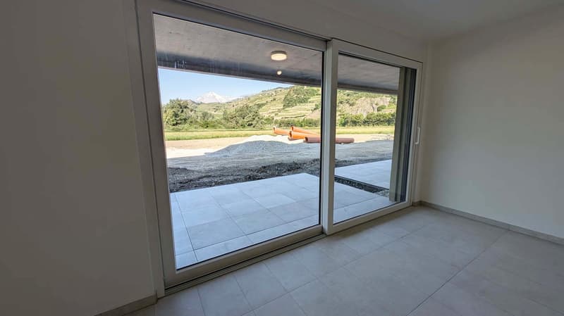 Uvrier / Sion – Appartement neuf de 2.5 pièces avec place de parc (2)