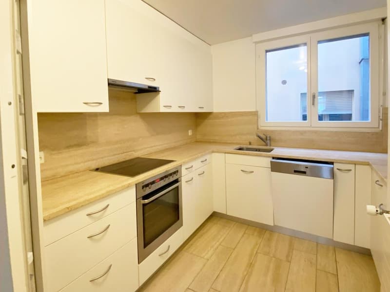 Sion, appartement de 3 pièces au centre-ville et près de la place du Midi (5)