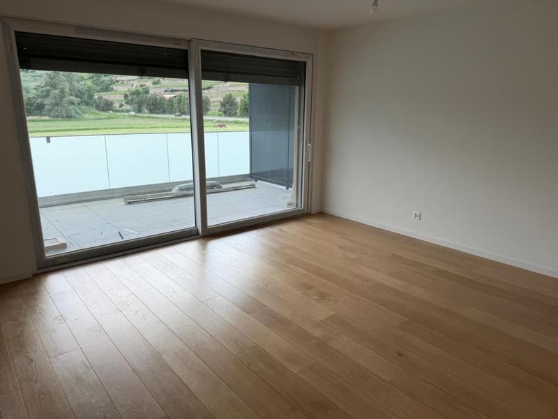 Uvrier / Sion – Magnifique appartement neuf de 2.5 pièces avec terrasse et place de parc (2)