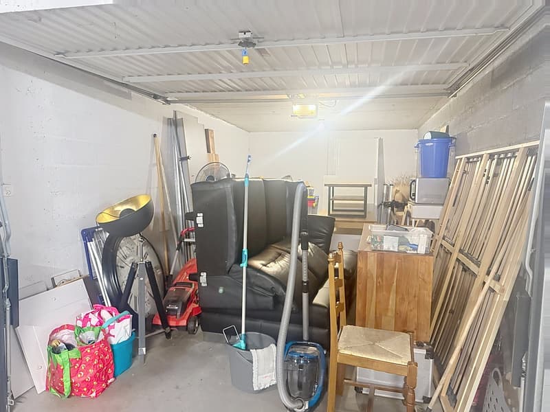 Sion – Appartement de 2.5 pièces au rez avec pelouse privative et garage-box, proche du centre-ville (12)