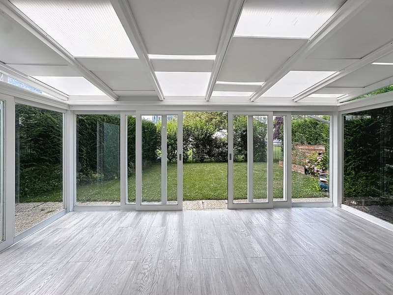 Sion – Appartement de 2.5 pièces au rez avec pelouse privative et garage-box, proche du centre-ville (3)