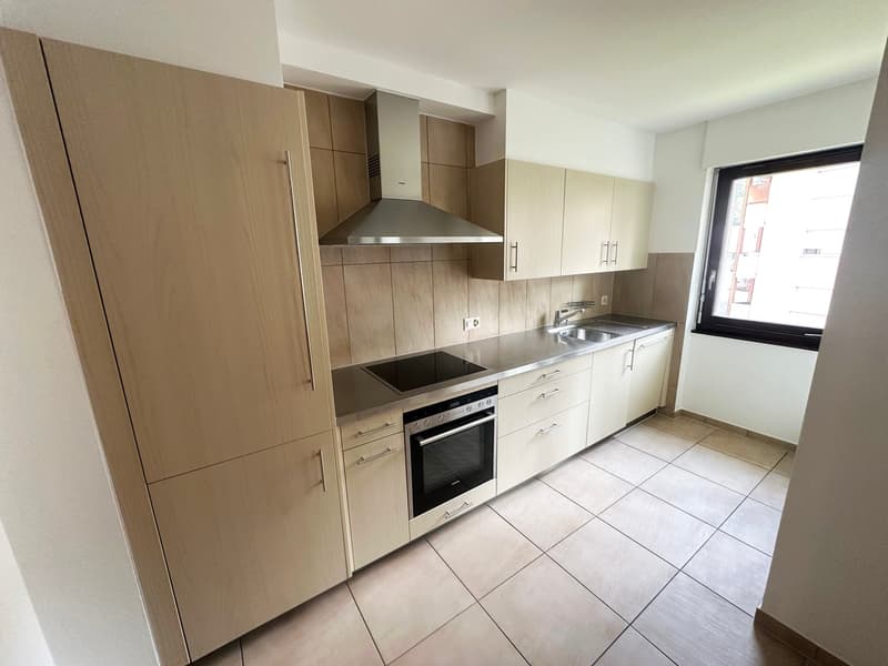 Sion, appartement de 4.5 pièces proche du quartier Art-de-Vivre,  avec garage-box et place de parc (6)