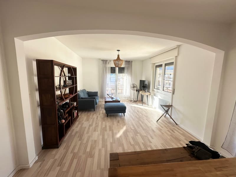 Sierre, appartement de 3.5 pièces dans le quartier de Ste-Croix, sans place de parc (4)