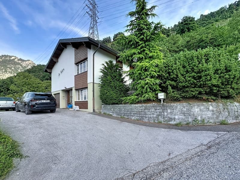 Sion, villa de 5.5 pièces de 197m2 sur les hauts de Bramois, en pleine nature, garage, couvert (21)