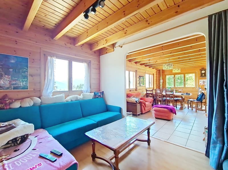Arbaz, chalet de 5.5 pièces de 175 m2 avec garage et places de parc (4)