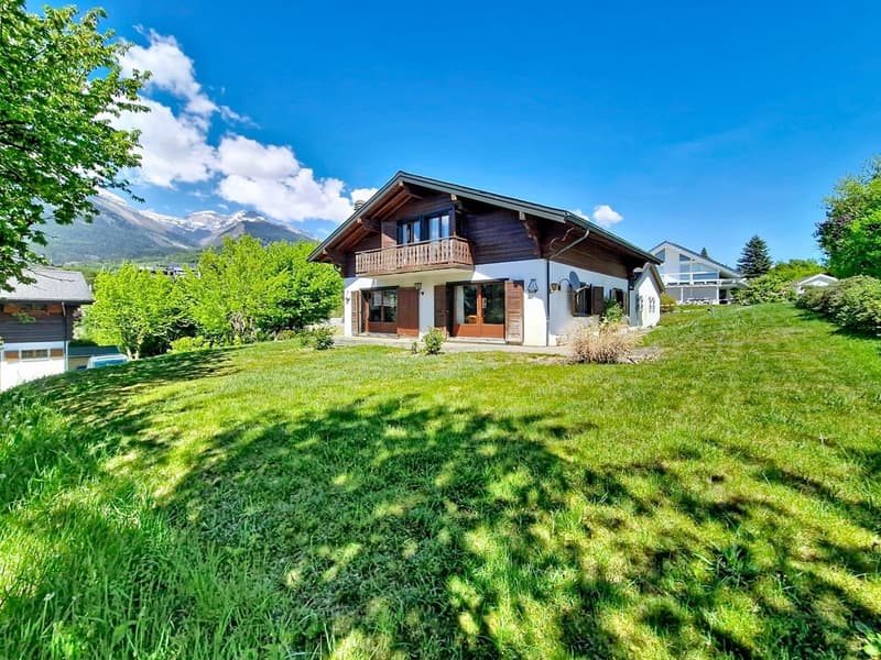 Grimisuat – Villa 5.5 pièces de 255 m² sur parcelle de 830 m² avec garage et places de parc (1)