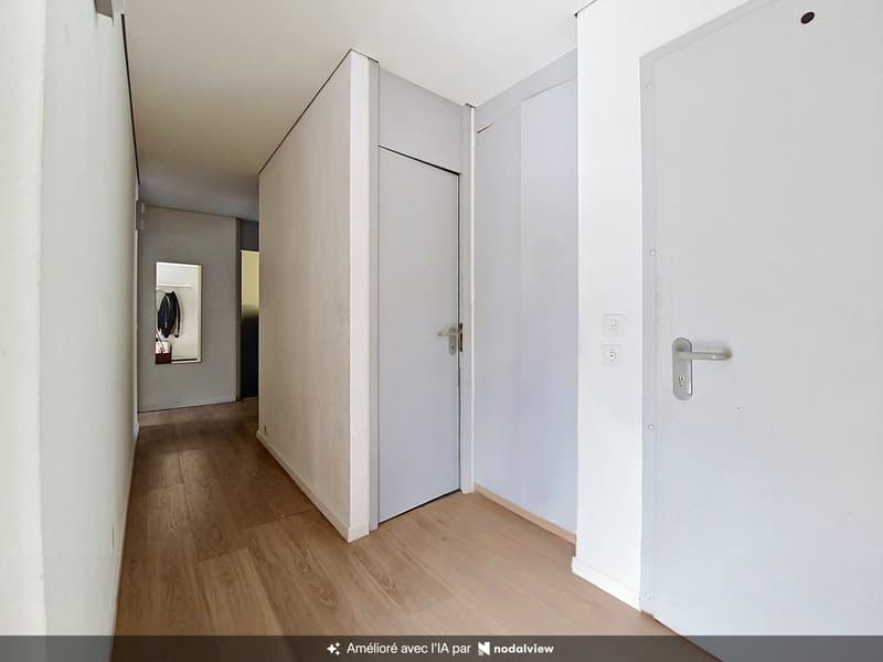 Sion, appartement de 4.5 pièces au centre-ville et proche de toutes les commodités (7)