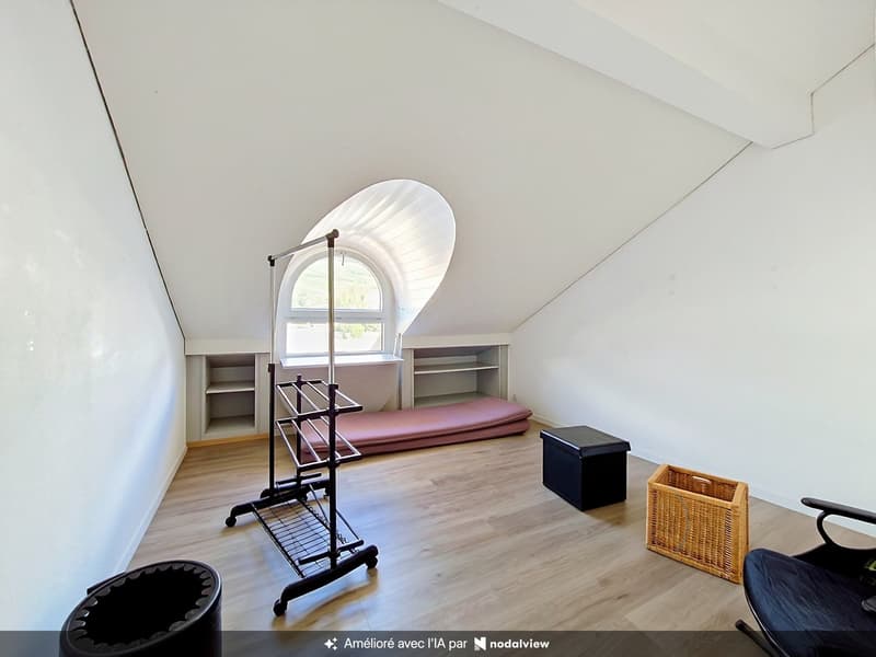 Sion, appartement de 4.5 pièces au centre-ville et proche de toutes les commodités (10)