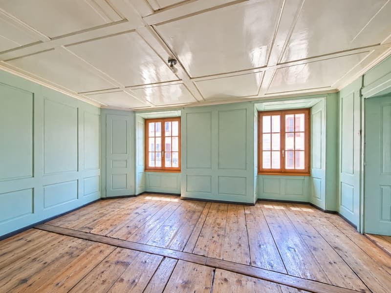 Sion, appartement de 2.5 P de 74m2 au cœur de la vieille-ville avec cachet à rénover complétement (3)