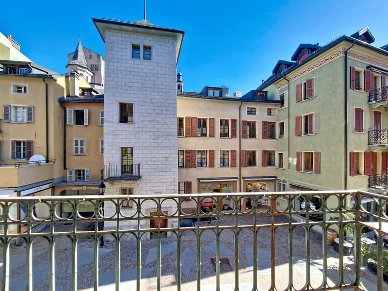 Sion, appartement de 2.5 P de 74m2 au cœur de la vieille-ville avec cachet à rénover complétement (5)
