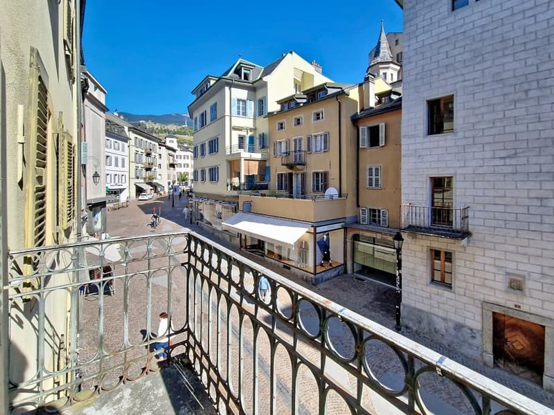 Sion, appartement de 2.5 P de 74m2 au cœur de la vieille-ville avec cachet à rénover complétement (6)