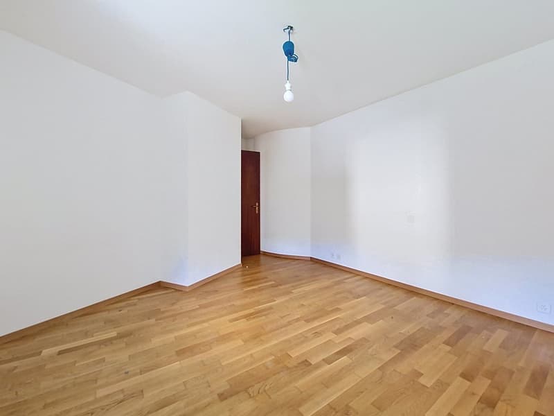 Sion, appartement de 3.5 pièces à l’ouest de la ville avec place de parc (6)