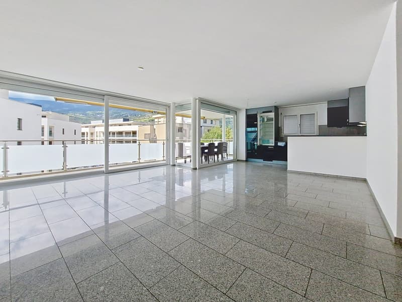 Sion, appartement de 4.5 pièces avec 2 places de parc à Grand-Champsec (2)