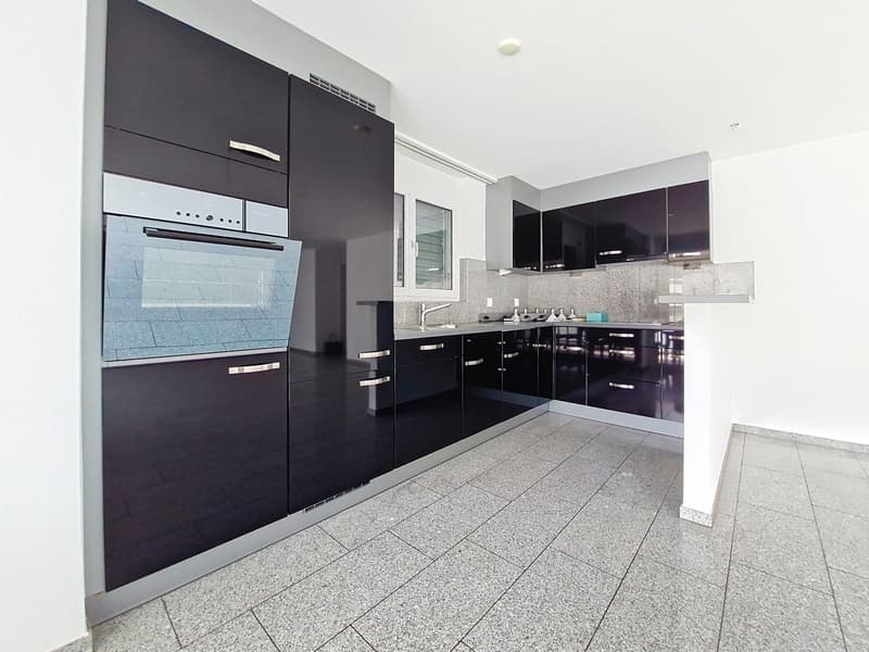 Sion, appartement de 4.5 pièces avec 2 places de parc à Grand-Champsec (3)