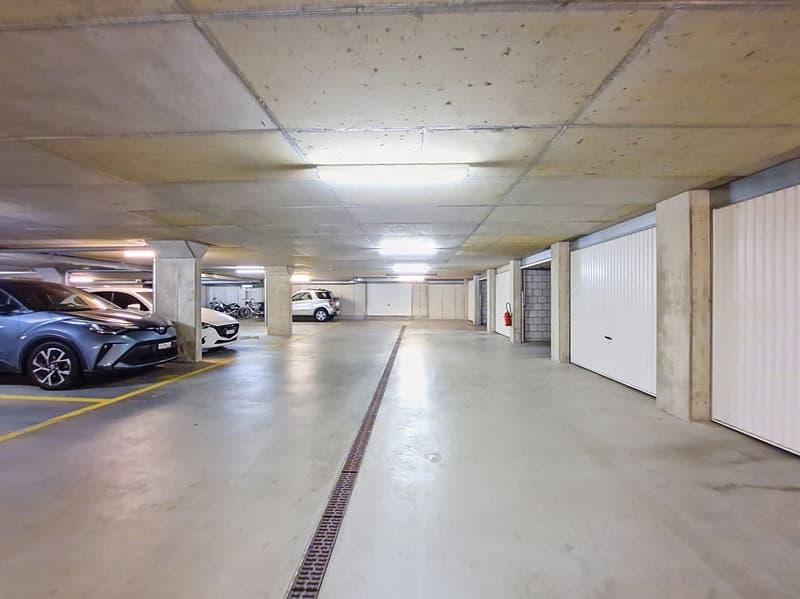 Sion, appartement de 4.5 pièces avec 2 places de parc à Grand-Champsec (16)