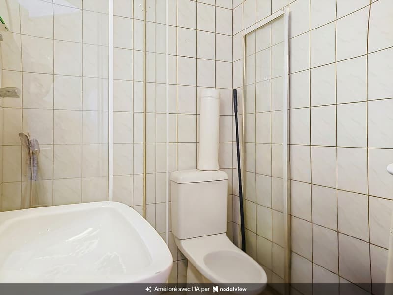 Erde, appartement de 4.5 pièces au centre du village avec 2 places de parc (13)