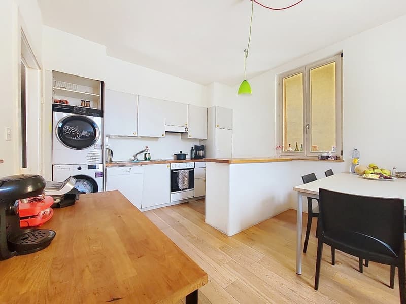 Bramois, charmant appartement de 4.5 pièces de 95 m2 au cœur du vieux village avec place de parc (5)