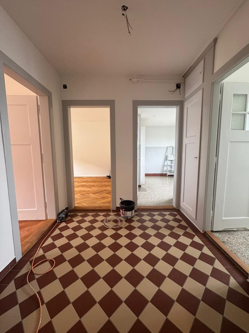 Tolle 2 1/2-Zimmerwohnung im Breitsch (2)