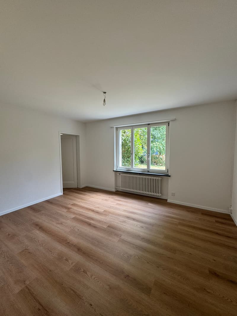 Gemütliche 2-Zimmerwohnung mit eigenem Gartensitzplatz. (5)