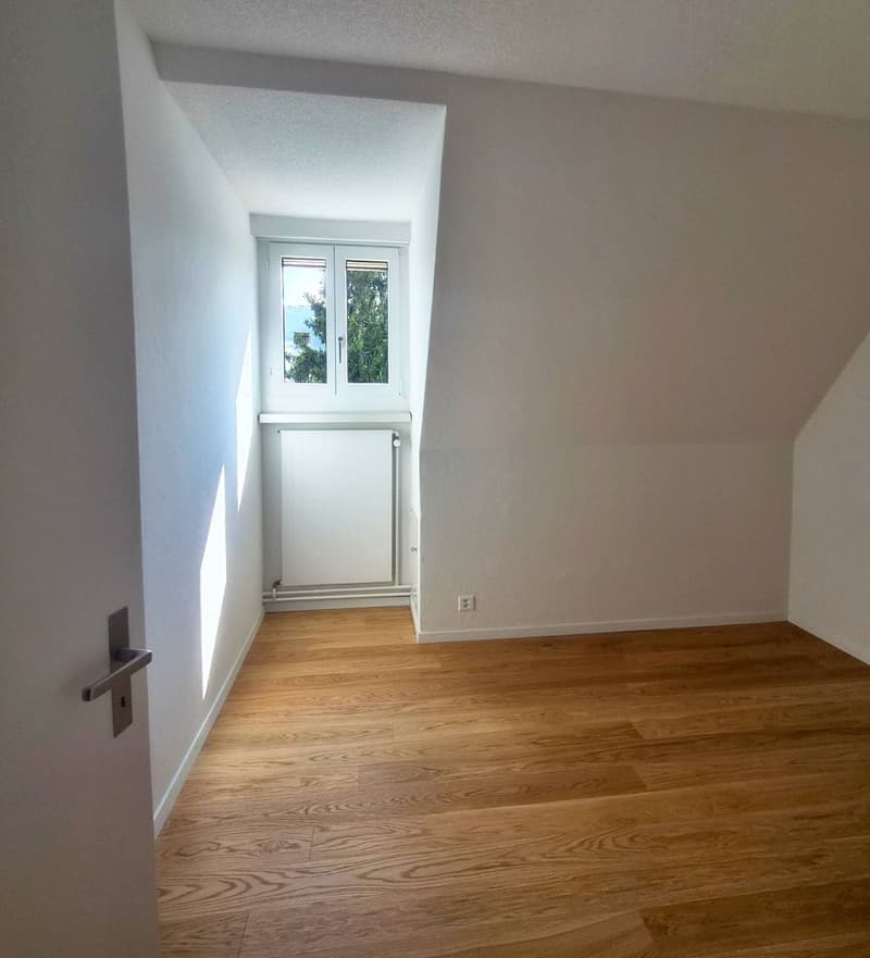 2-Zimmer + Galerie-Dachwohnung an ruhiger Lage in Bern (9)