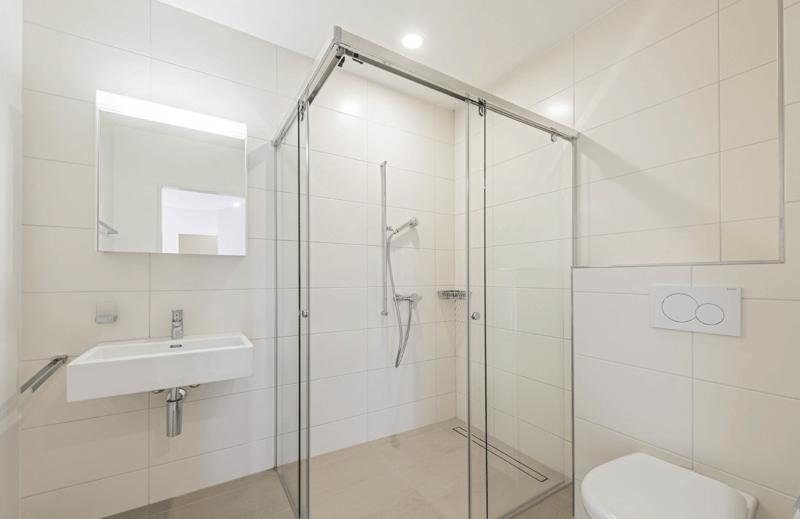 Luxuriöse & barrierefreie 4.5-Zimmer-Wohnung mit eigenem Garten (4)