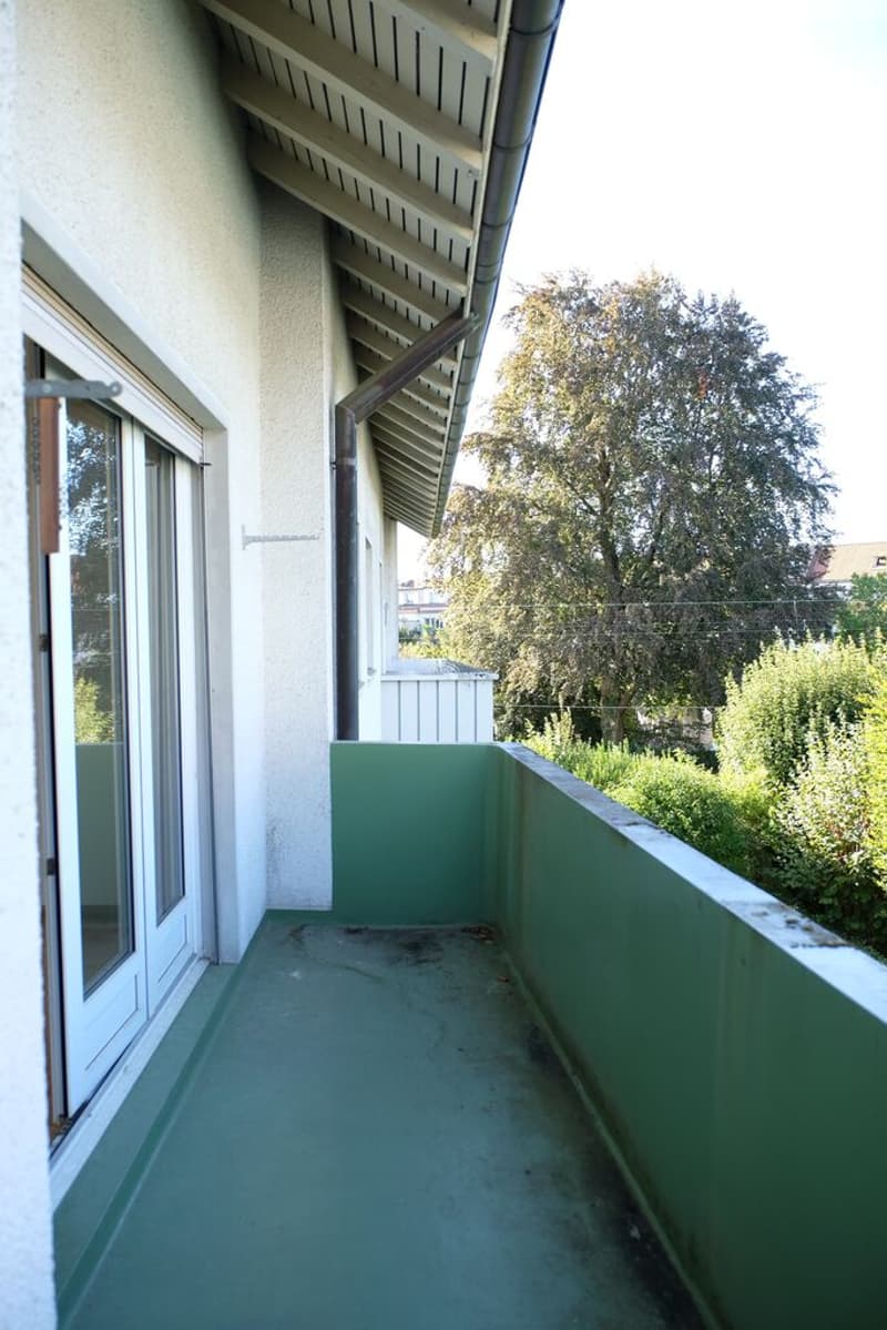 grosszügige 3.5-Zimmerwohnung mit Garage in Riehen (4)