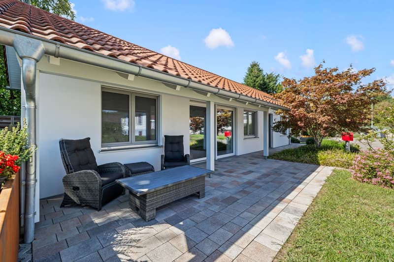 Charmantes 3-Zimmer-Kleinhaus mit Terrasse (2)