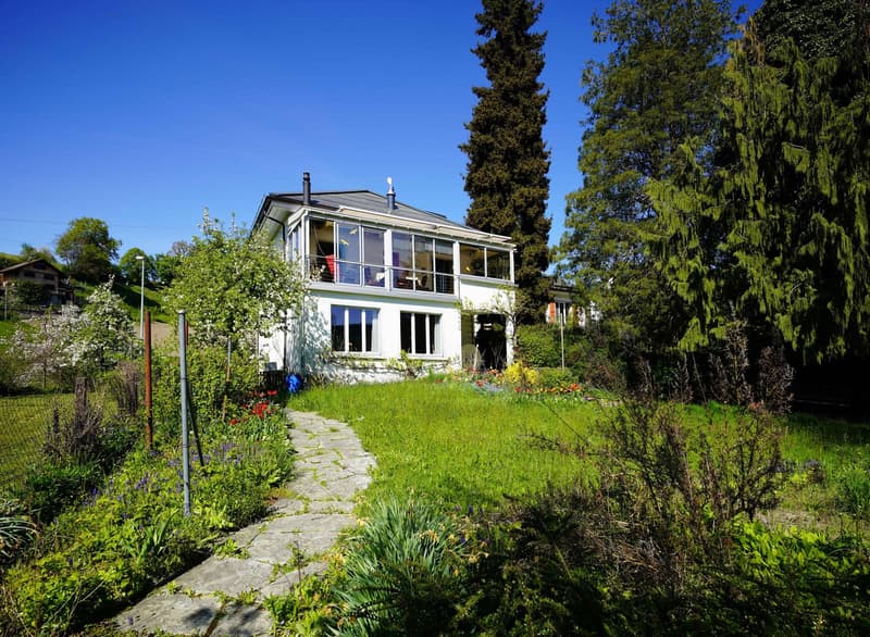 Ein Zuhause mit Charme, Potenzial und viel Atmosphäre (2)