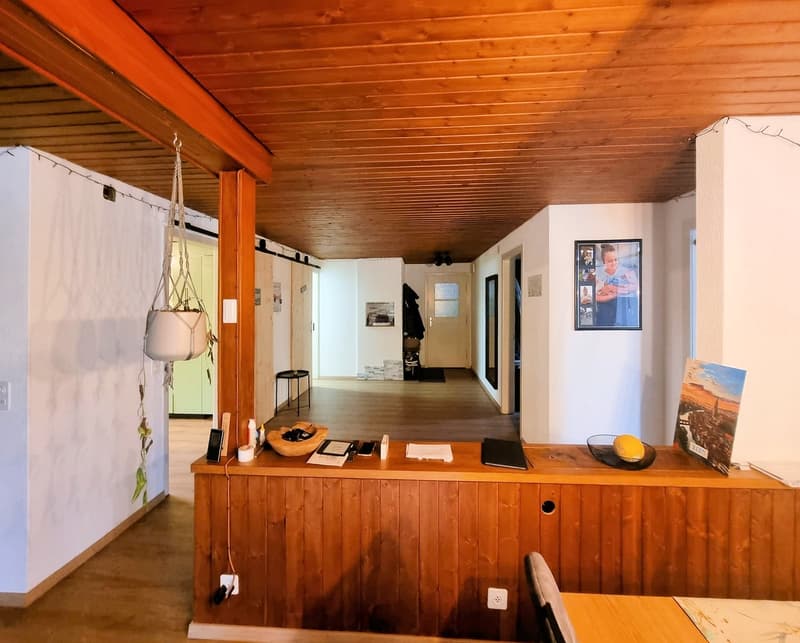 Charmante 3.5-Zimmer-Wohnung mit grossem Balkon in Rüschegg Gambach (3)