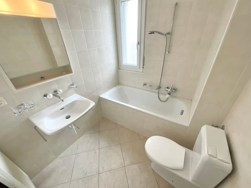 Appartement de 3.5 pièces avec balcon et ascenseur (2)