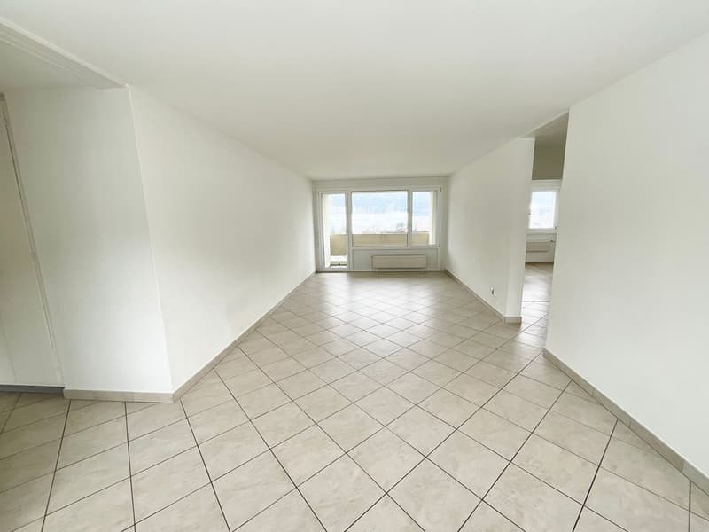 Appartement de 3.5 pièces avec balcon et ascenseur (5)