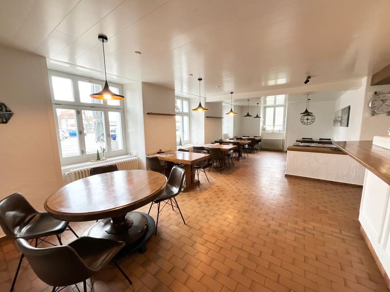 Ensemble hôtelier et restaurant avec appartement de fonction (7)