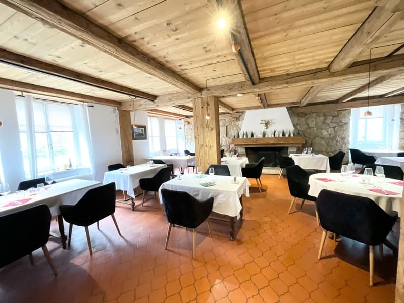 Ensemble hôtelier et restaurant avec appartement de fonction (4)