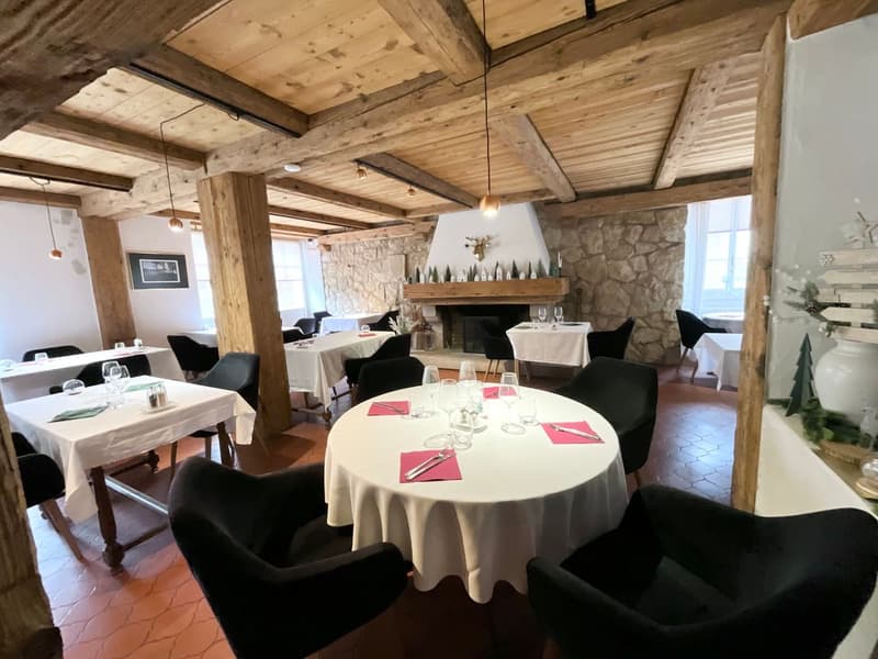 Ensemble hôtelier et restaurant avec appartement de fonction (5)