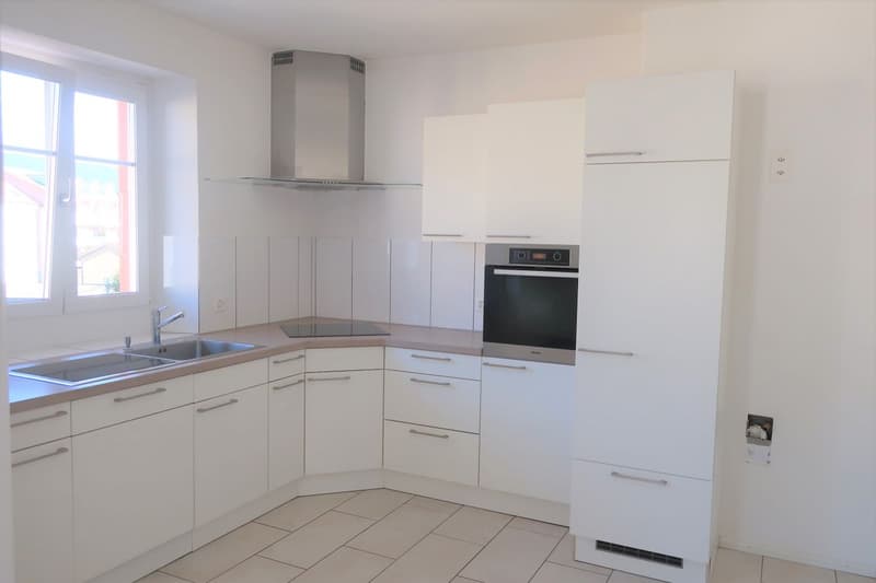 Joli appartement de 4.5 pièces au 3ème étage (2)
