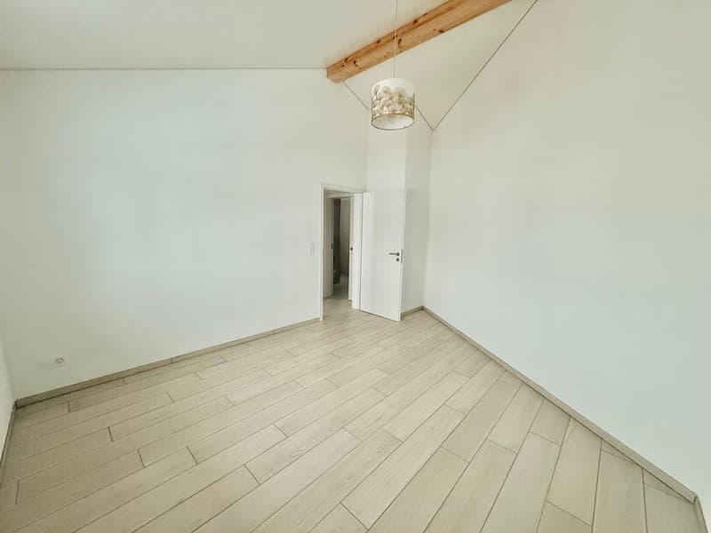 Charmant 3.5 pièces doté d'une terrasse spacieuse (9)